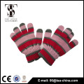 Модные конструкции теплых зимних перчаток